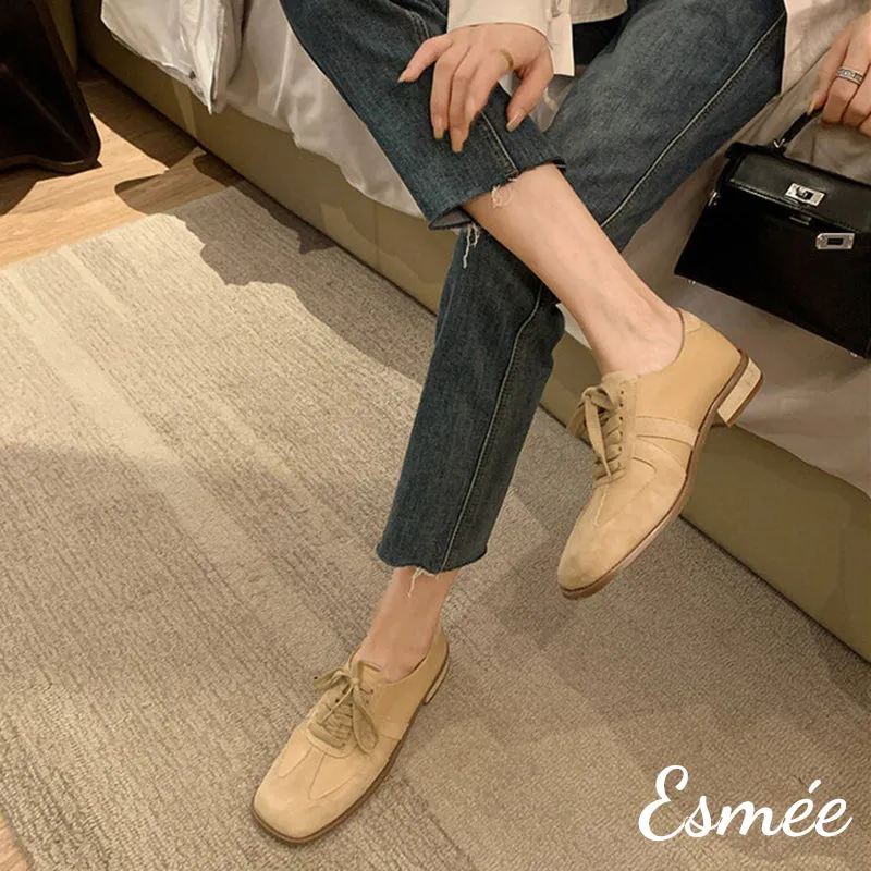 Leather Oxford Shoes with Smart Casual Design
