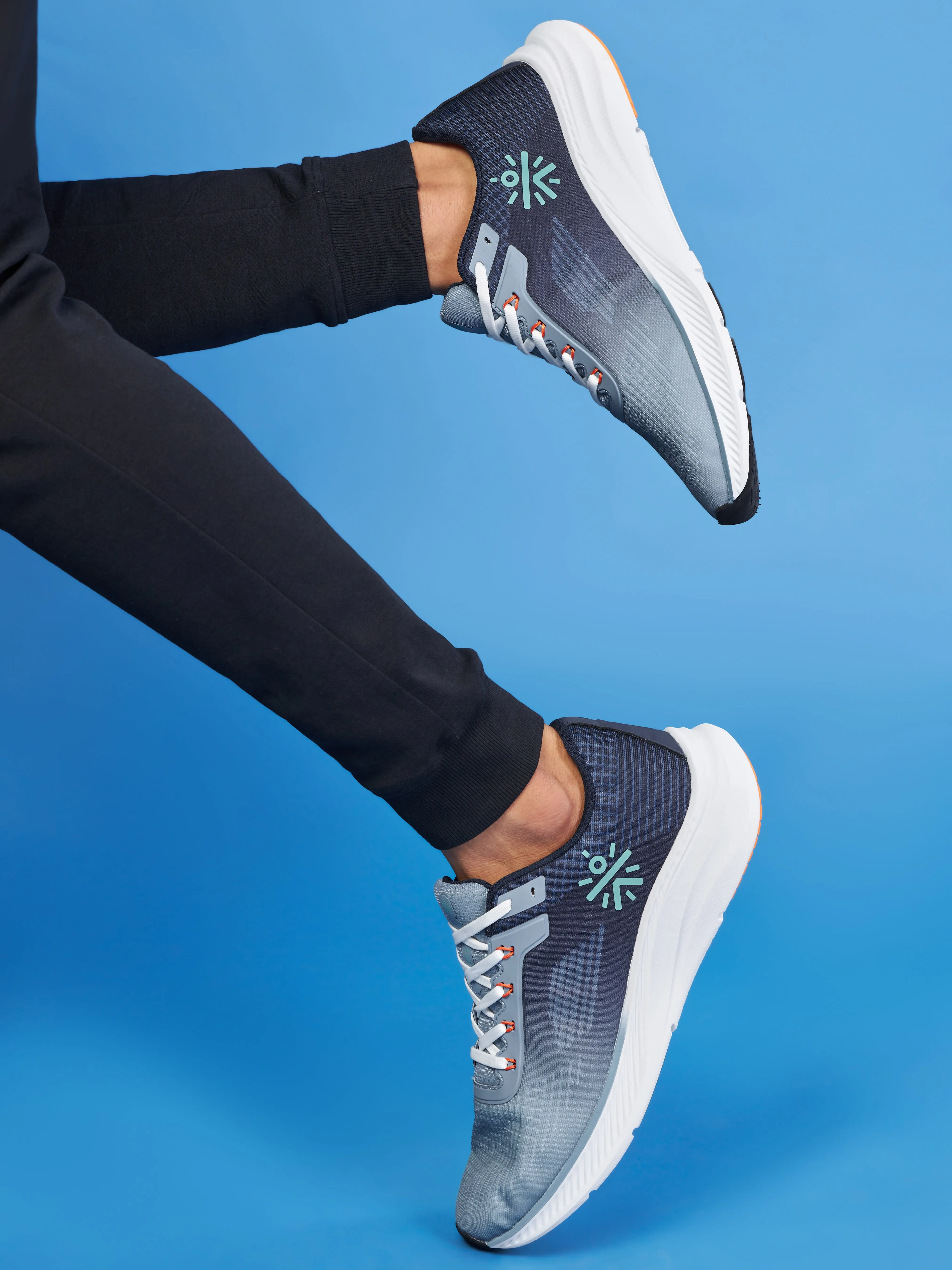 Thunderbird Men Running Shoes - Sky Blue